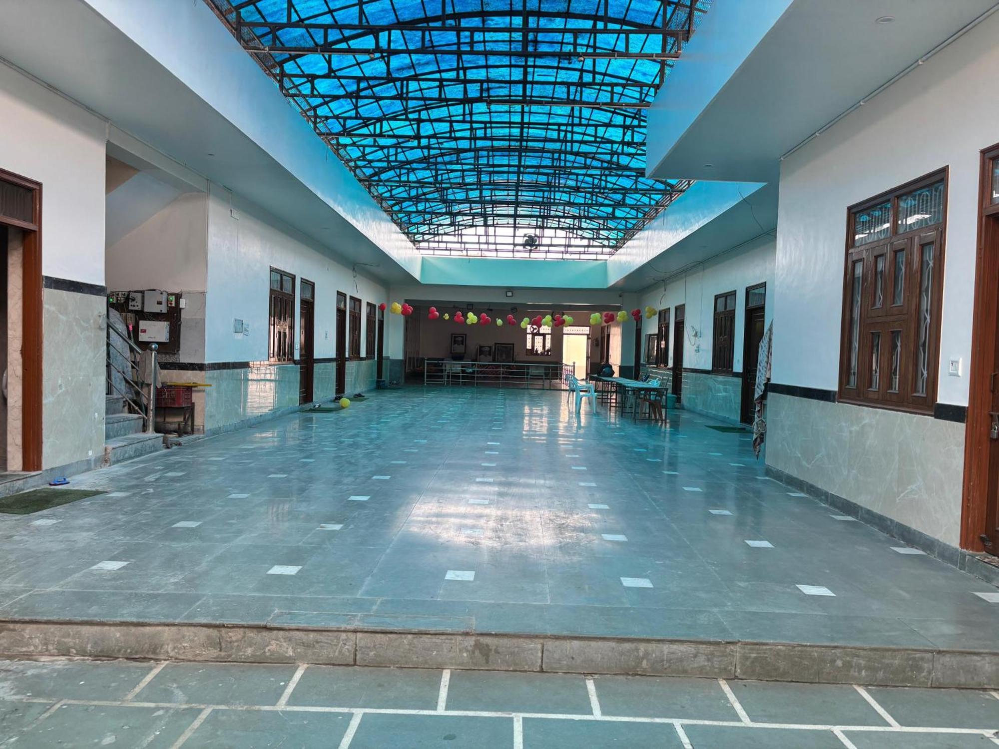 Shri Balaji Dham Hotel Vrindāvan Exterior foto