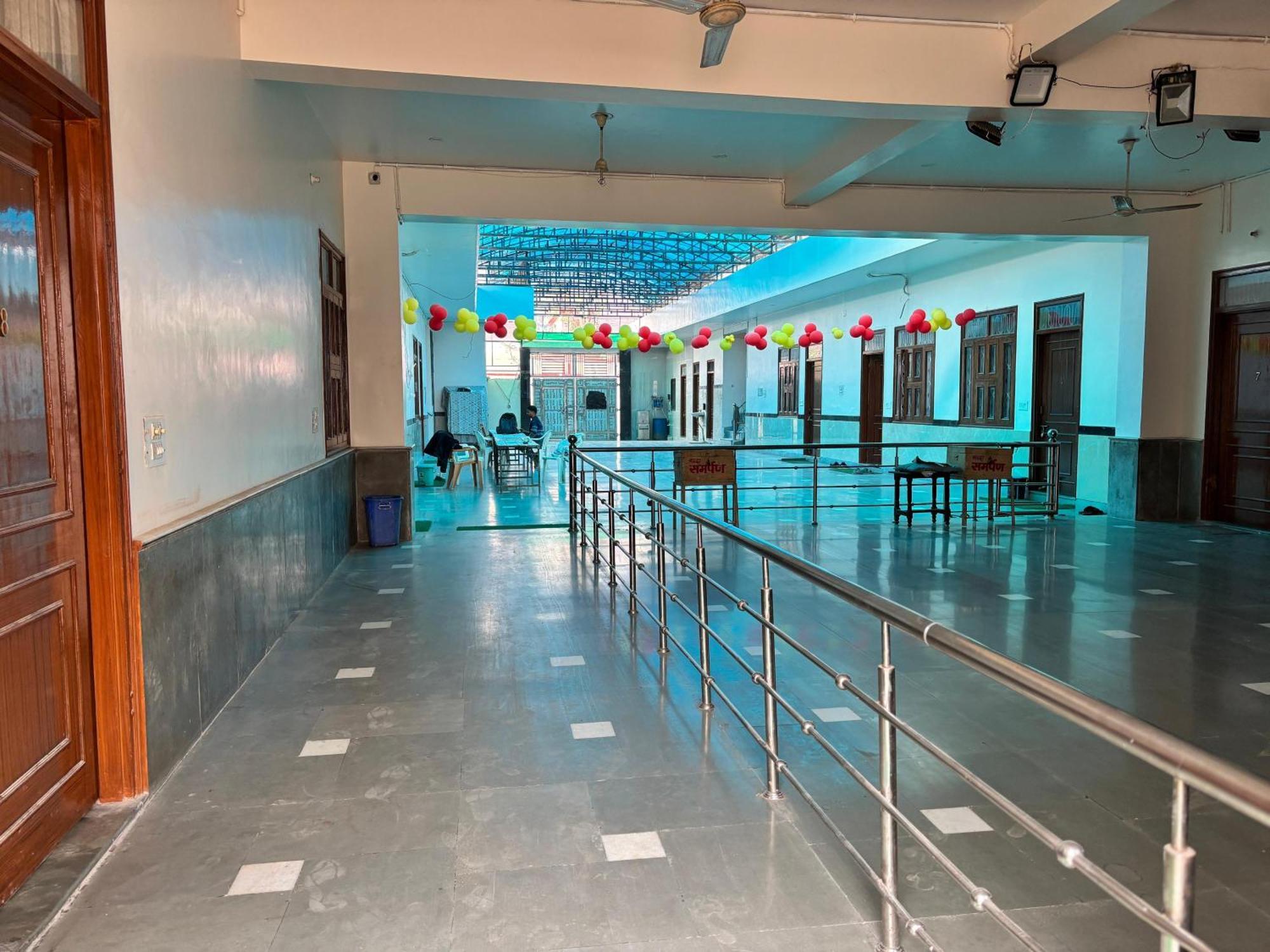 Shri Balaji Dham Hotel Vrindāvan Exterior foto