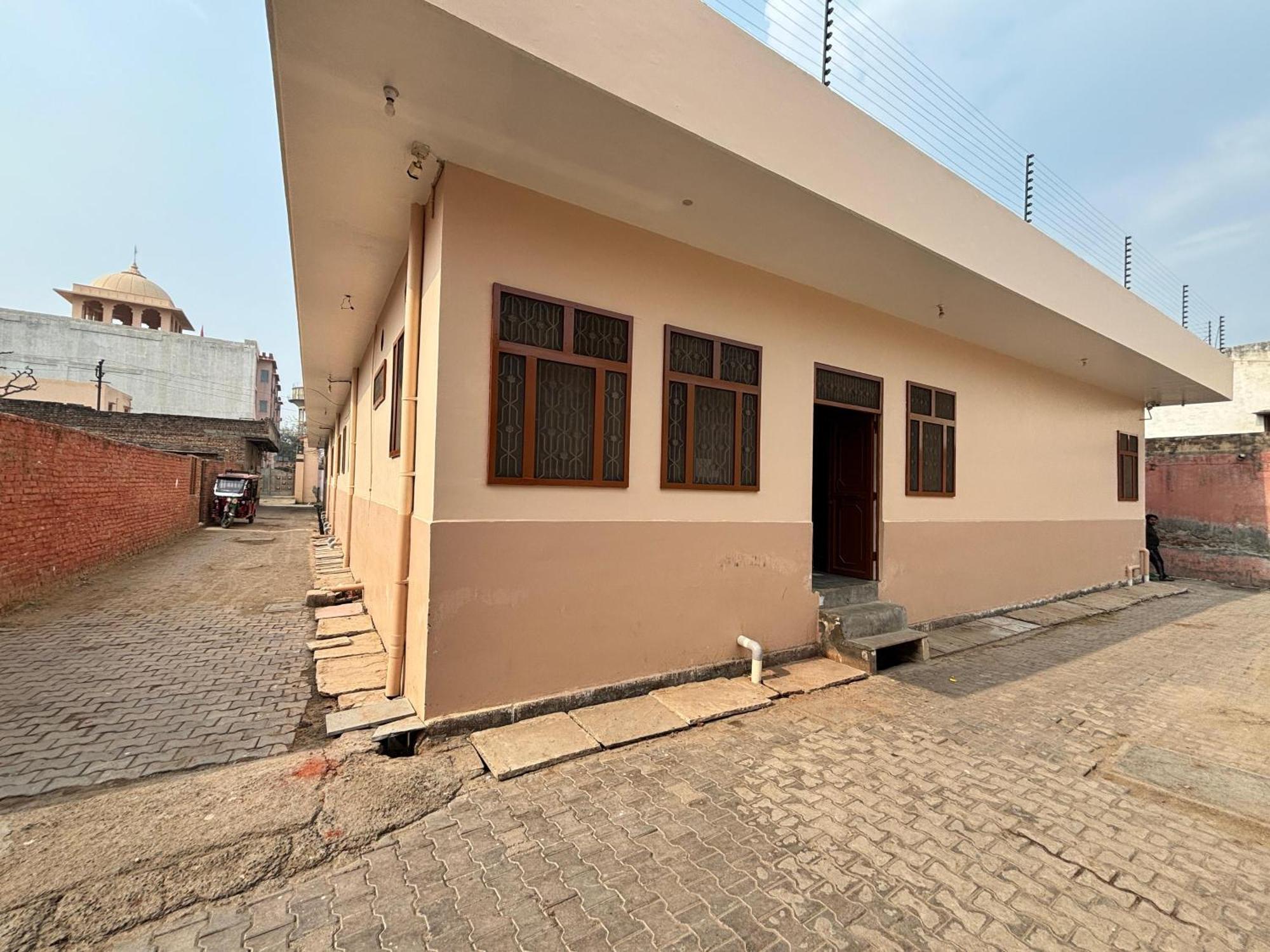 Shri Balaji Dham Hotel Vrindāvan Exterior foto