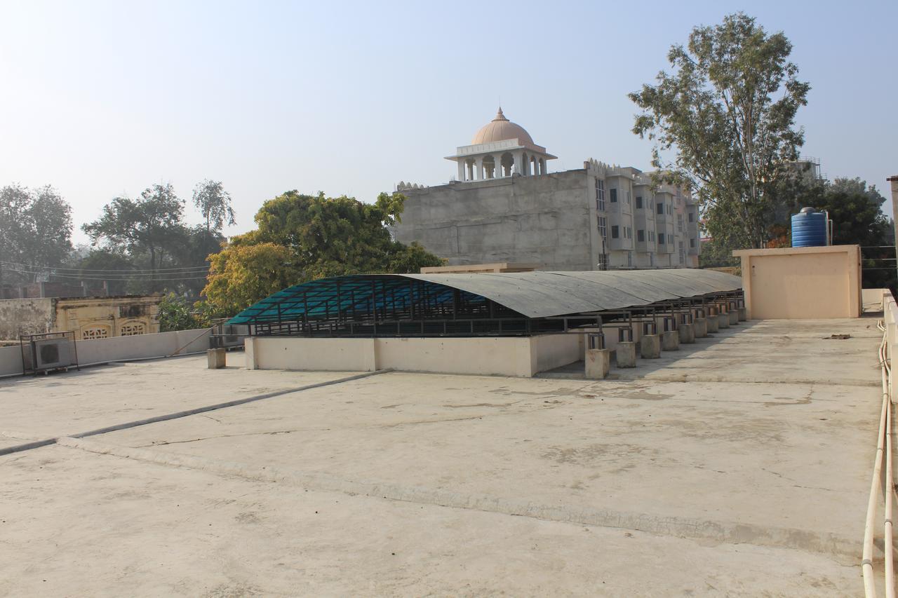 Shri Balaji Dham Hotel Vrindāvan Exterior foto